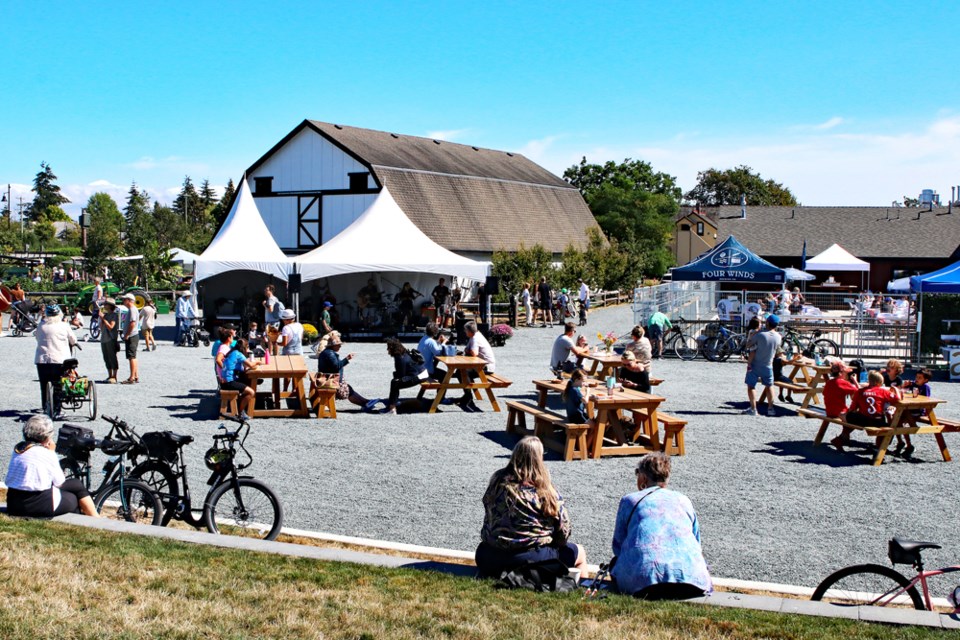 Southlands hosted is annual Bike-In event on Saturday, Sept. 3 at the Market Square at Southlands Tsawwassen. The event featured a Four Winds Beer Garden, Farmer's Market, live music, food trucks, family-friendly activities and a Ray's Cycles Bike check and kids obstacle course.
