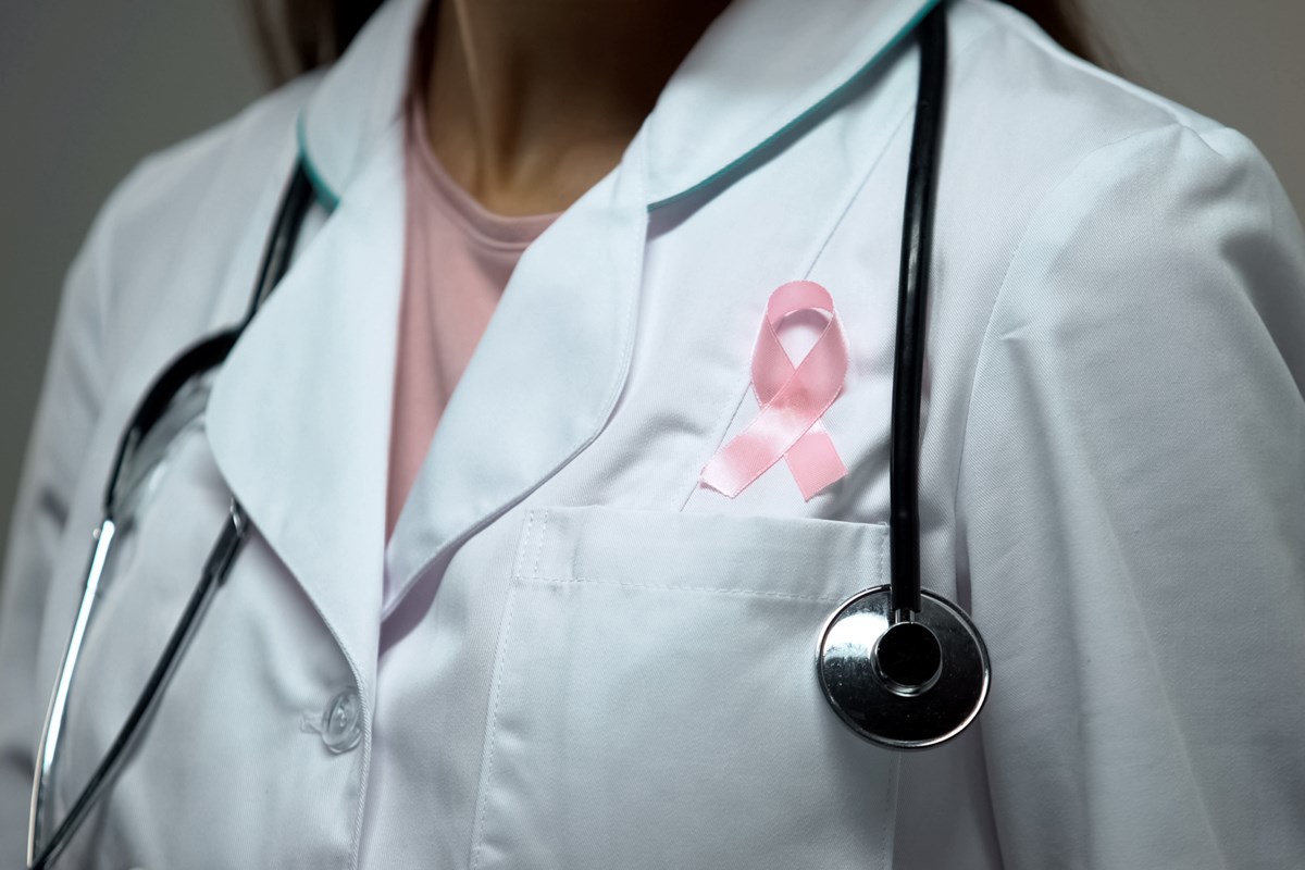 Britse Colombianen voelen zich niet voorbereid op borstkanker: nieuw onderzoek