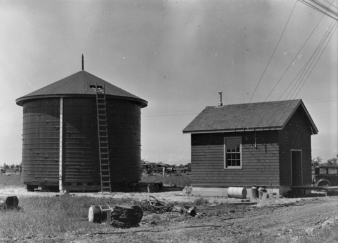 delta water storage tank