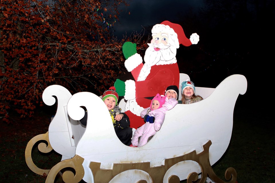 The Rotary Club of Tsawwassen held its annual Gift of Light in Diefenbaker Park on Sunday afternoon, Nov. 26.