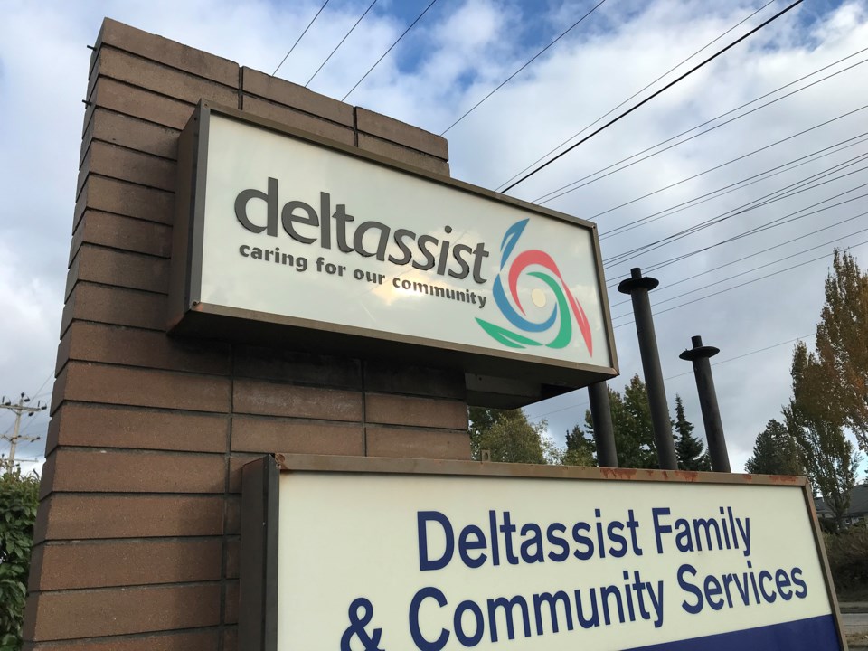 Deltassist outside sign