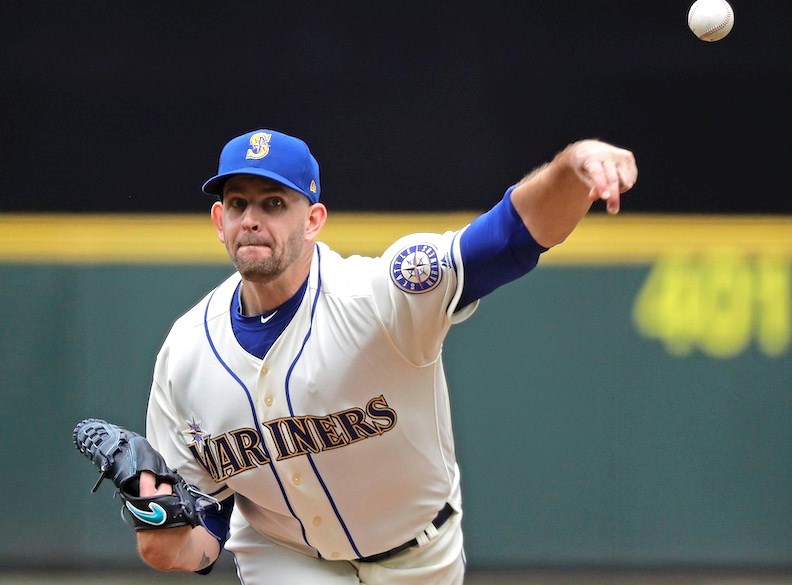mariners sunday uniform