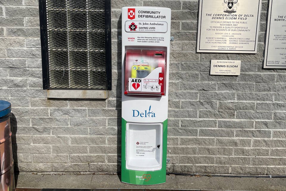 web1_aeds-in-public-parks