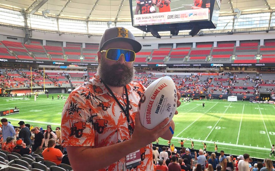 web1_bobby-dubeau-cfl-fan