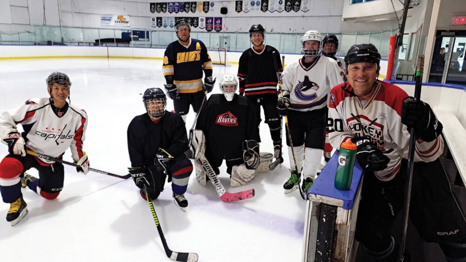 web1_living-the-good-life-seniors-hockey1