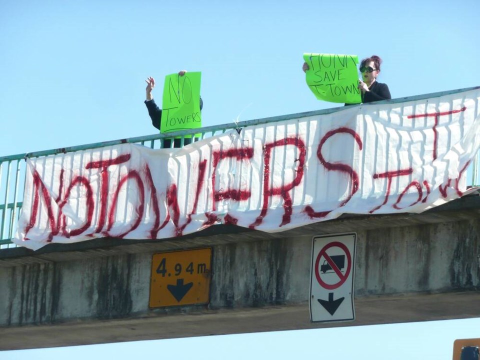 web1_friends-of-ladner-village-towers-protest