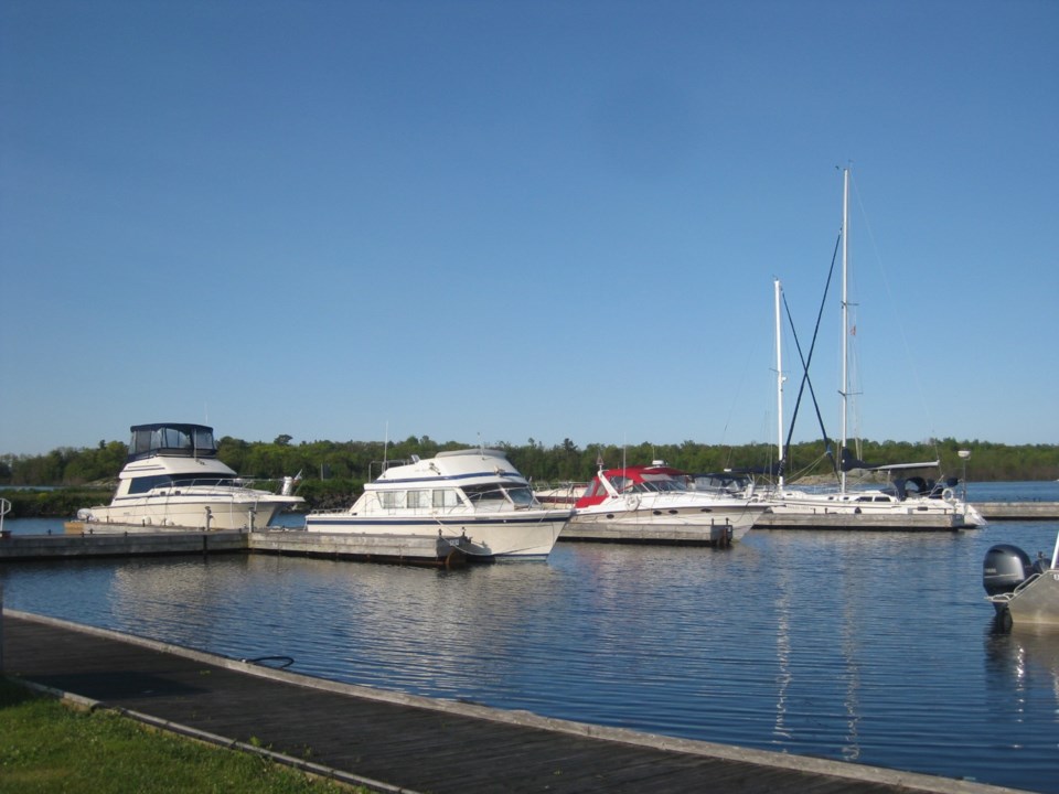 2019-06-12 Blind River Marina KS 1