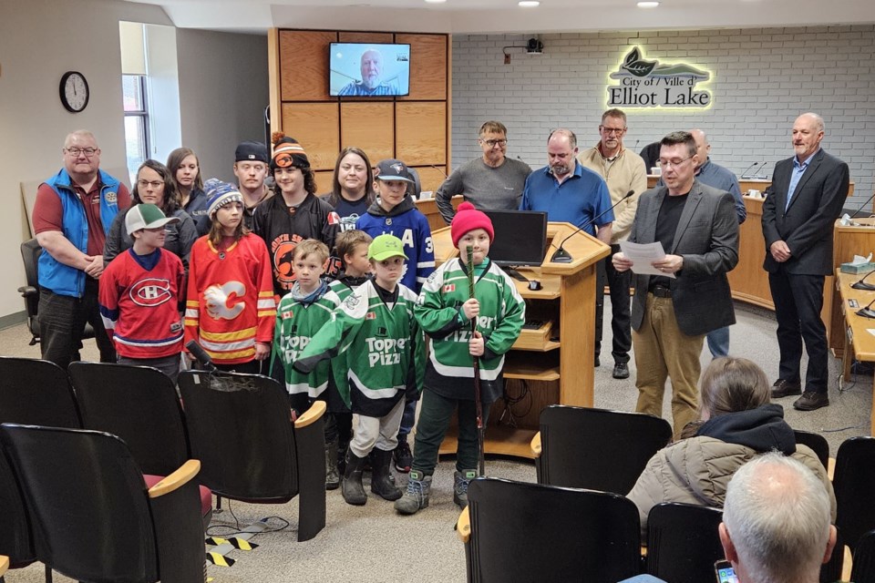A fundraiser to pay for repairs to the Elliot Lake Centennial Arena kicked off Friday with a $300,000 donation from former Elliot Lakers Jamie and Jo-Anne Armstrong.