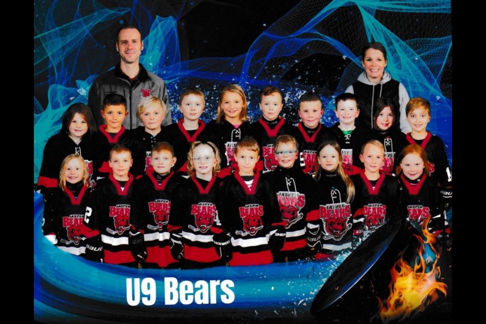 Coaches: Jess Prinn, John Pelosi (not Pictured) , Lachlan MacLean, Jesse Muir (not pictured). Back Row: Virginia Fraser, Finley Roy, Emmett Kieswetter, Wyn Smallshaw, Rory Fitzgerald, Kian Jones MacLean, Brodie Groth, Jaxson Royea, Natalie Handerek, Mateo Alonso. Front Row: Noa Michaud, Jude Kuchuk, Samuel Vien, Henry Wannop, Lewis Riddell, Theodore LeBlanc, Nala Michaud, Victor Woodroofe, Elizabeth Derksen. Missing: Esther Kim, Markus Valencia.