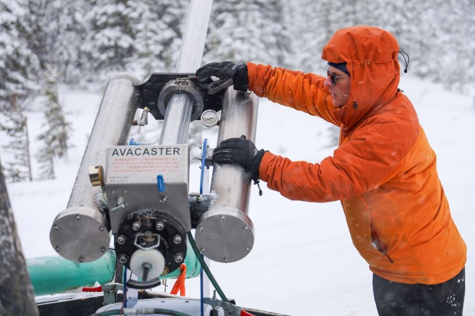 Avalanche control staff use an avalauncher to activate avalanches on the Icefields Parkway on Saturday, Dec. 7, 2024.