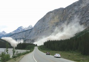 The dusty aftermath of the July 17 rockslide on the Icefield Parkway, 126km of Jasper. J. Nadeau photo