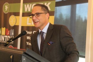 Provincial finance minister Joe Ceci spoke in Hinton May 3. K. Byrne photo