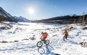Frosty’s Fat Bike Race Series will offer three different events for advanced, intermediate and beginner peddlers from Jan. 12-14. Tourism Jasper photo. 