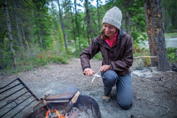 JasperNP-Campfire-at-Big-Bend-Credit-Parks-Canada-Olivia-Robinson-e1505576885722