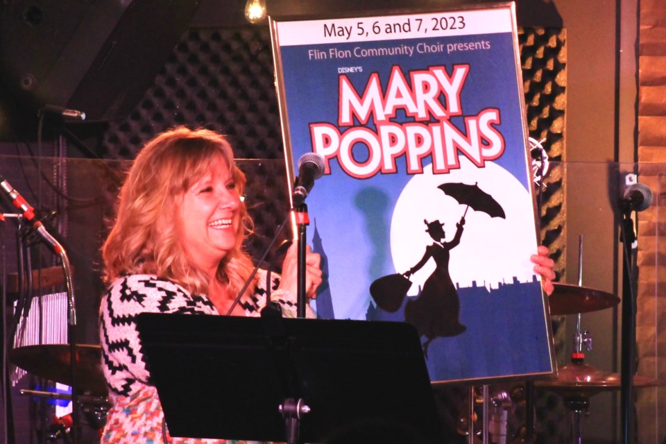 P19 Mary Poppins
