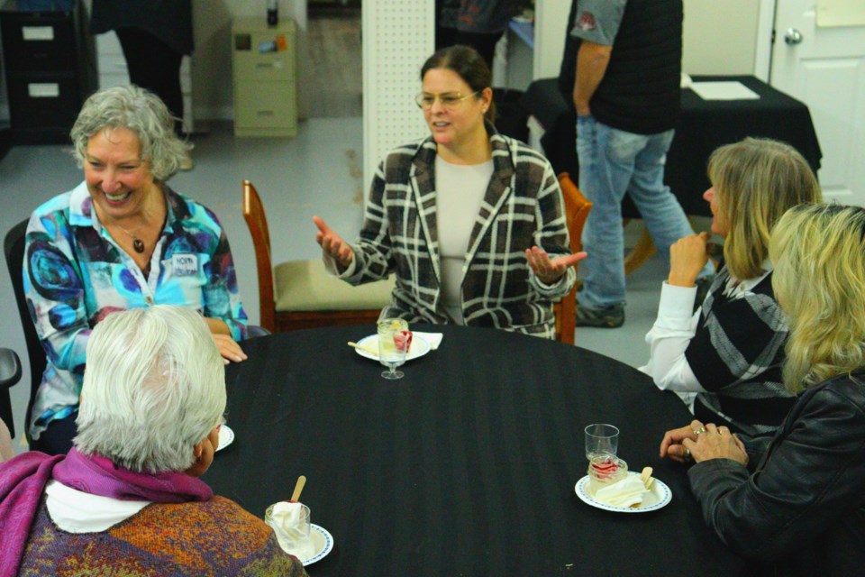 Manitoba Premier Heather Stefanson chats with Donna Champagne, Helga Bryant, Crystal Kolt and Colleen Arnold at the NorVA Centre Oct. 14. 