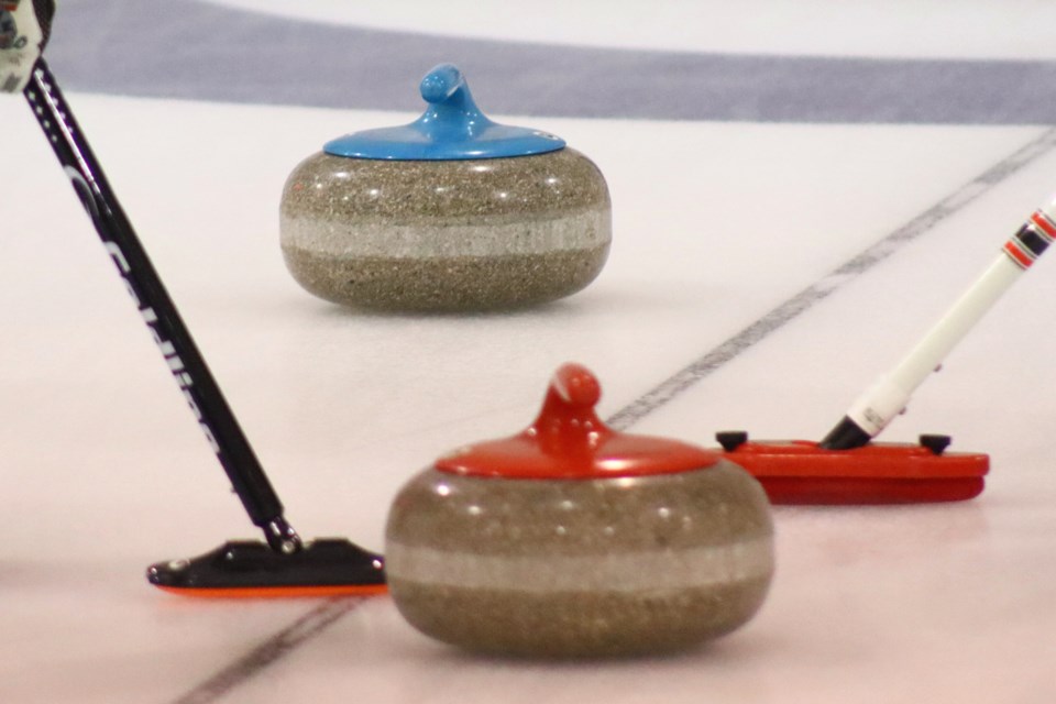 curling-stox