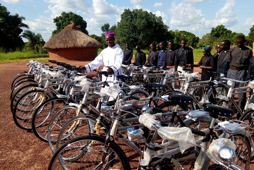 bicycles-in-south-sudan