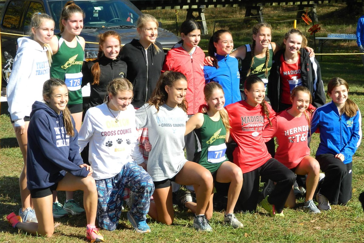 PHOTOS Runners race in district, region cross country meets Gazette