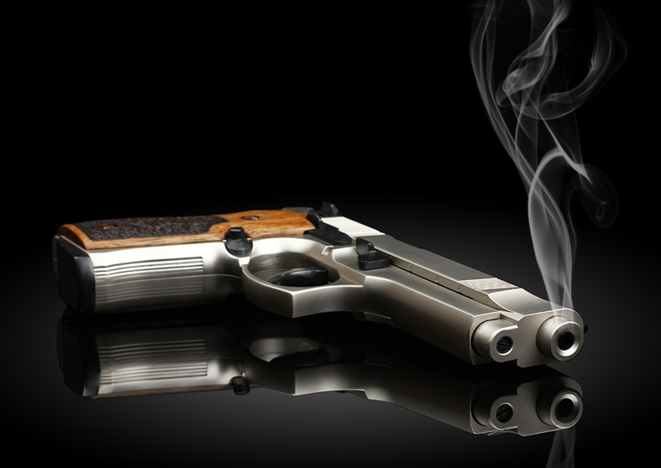 handgun-5154-adobe-stock