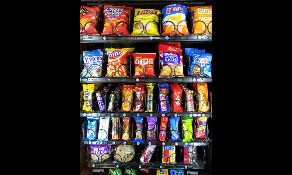 vending-machine-3204