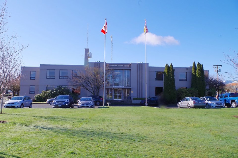 courtenay-courthouse