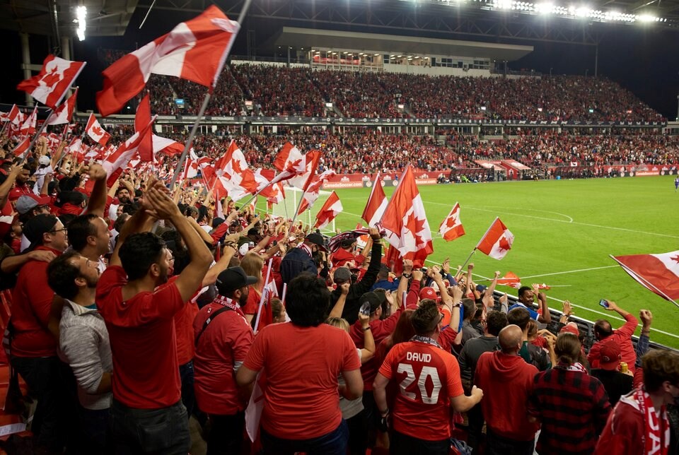 canada-soccer-fans