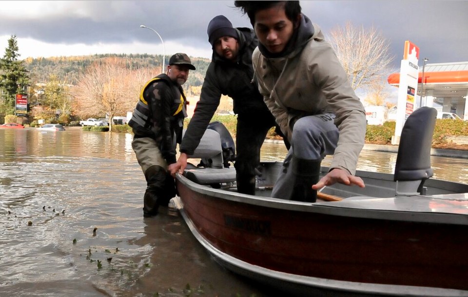 Migrant floods