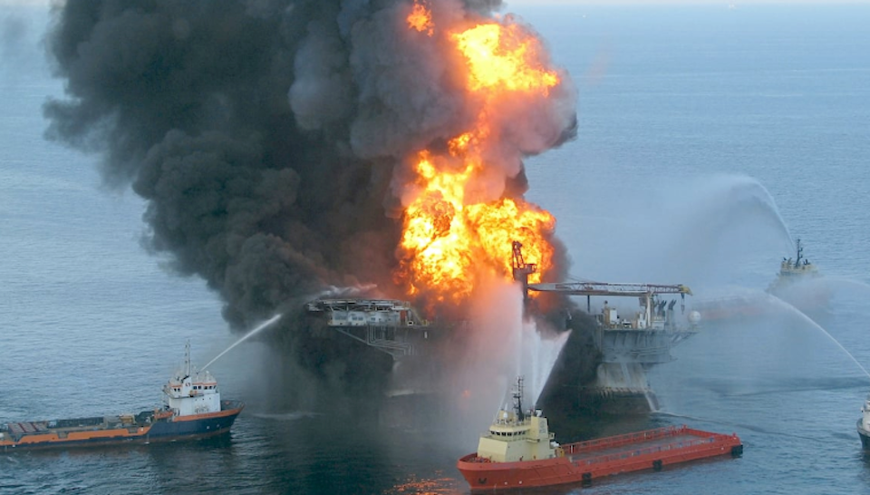 deepwaterhorizonfire