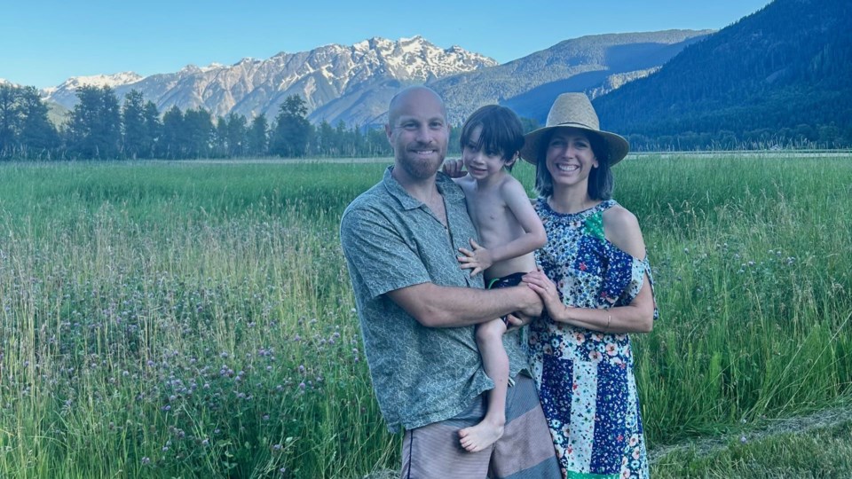 ollierfamilypicture2