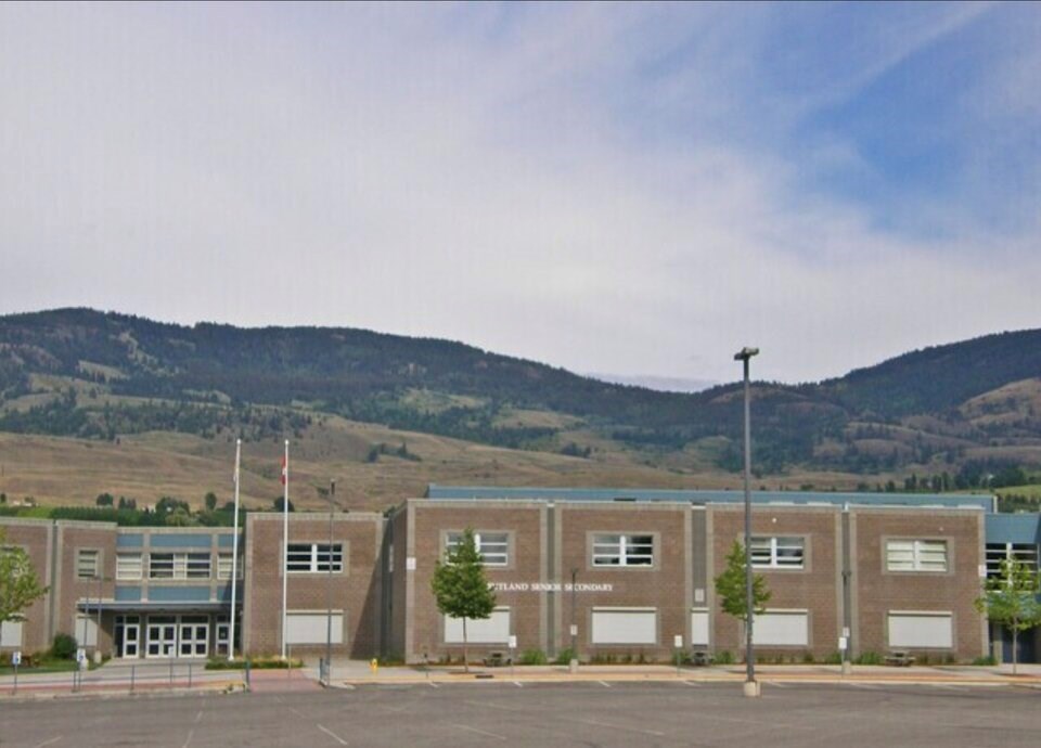 rutland-senior-secondary-school-08-21_at_62924_pm