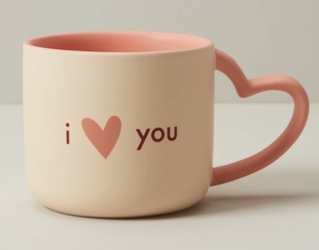 Heart handle mug.