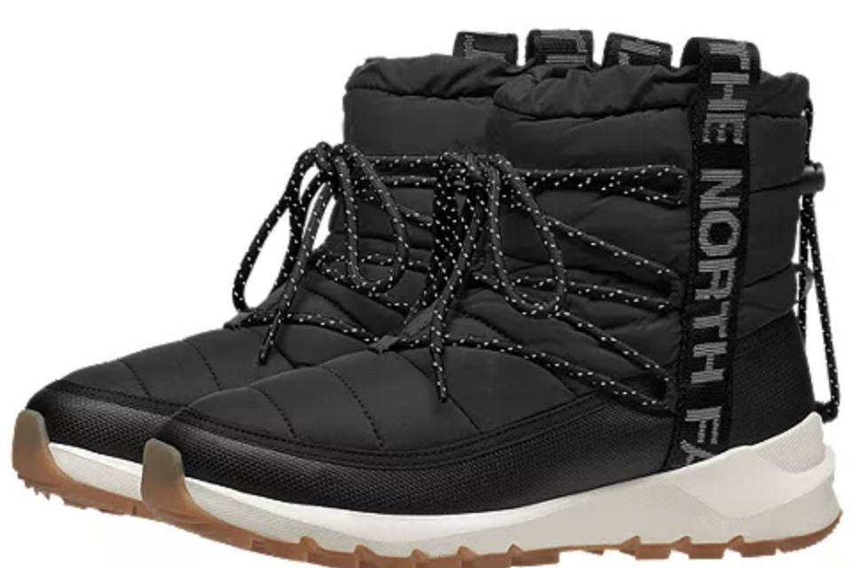 Thermoball boots North Face. 