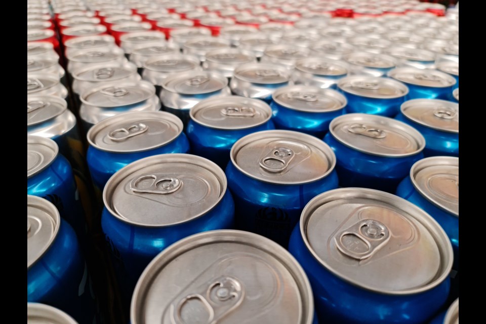 A can is a stable environment, meaning no oxygen can penetrate the packaging.