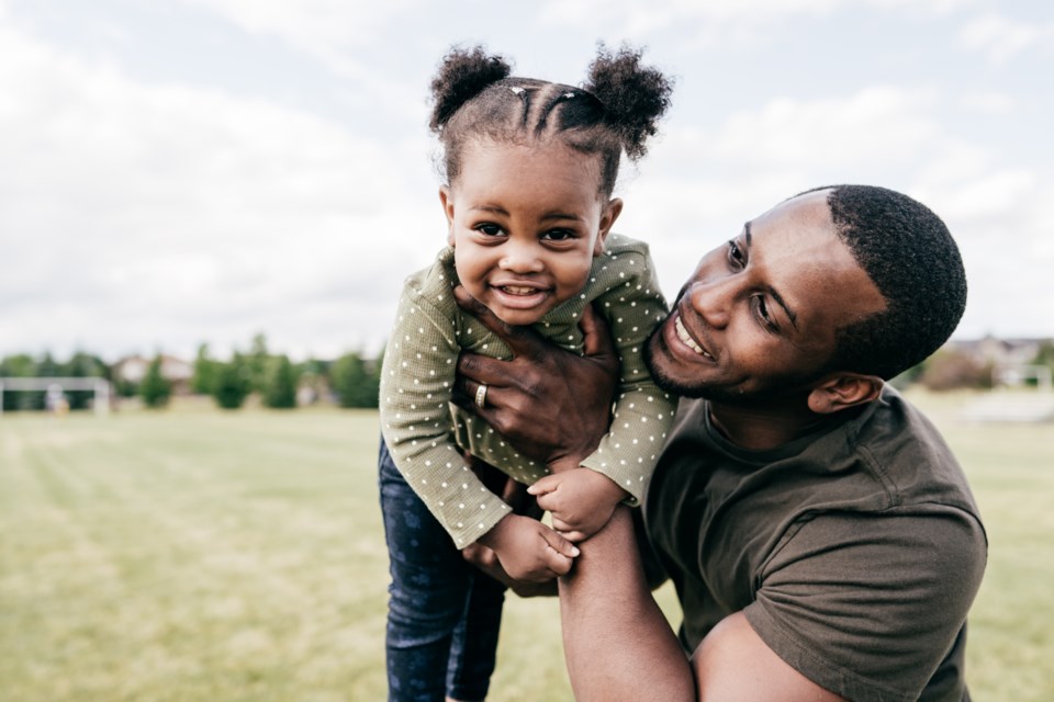 Ellie’s tip of the day: Overwhelmed parents of toddlers/babies should seek local moms/dads groups where kids play (babies watch/sleep) while parents chat and learn.