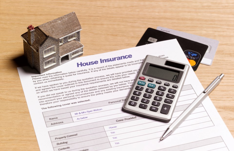 homeinsurancepaperwork