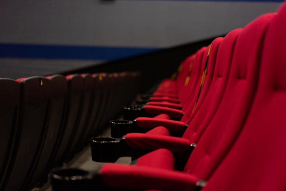 movietheatreseatsred