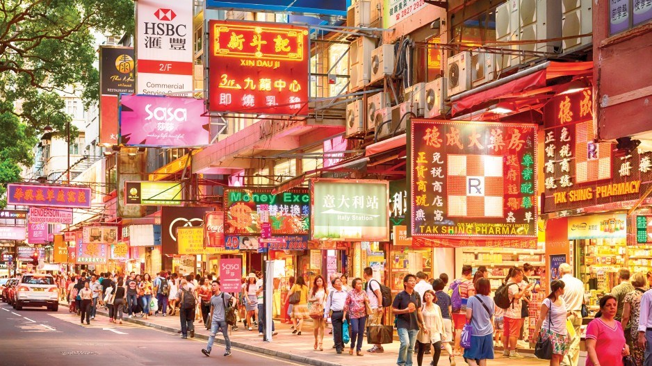 1397-scmp-hongkong-sales-slump-web