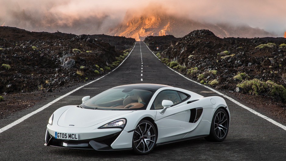 1431-openroad-2017_mclaren_570gt-web