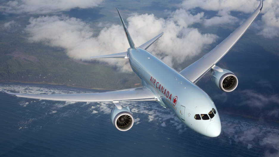 air_canada_dreamliner_0