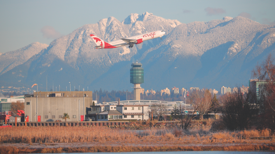 air_canada_rouge