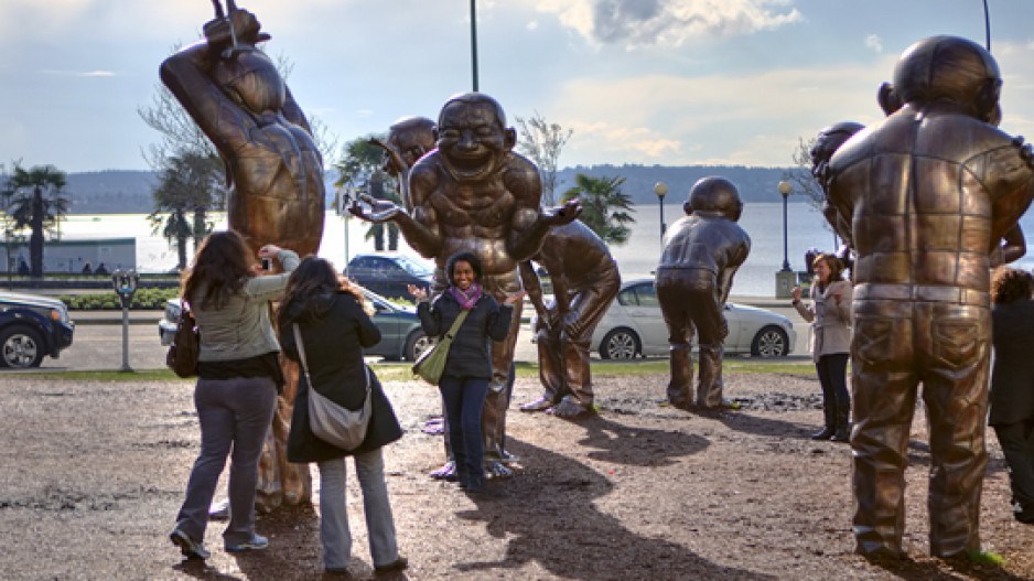 amazing_laughter_public_art