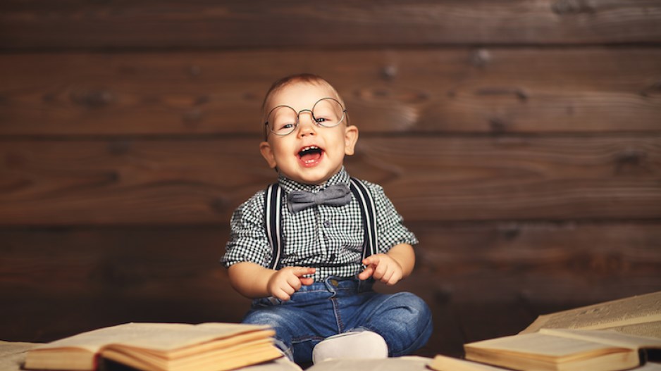 baby-glasses-reading-shutterstock