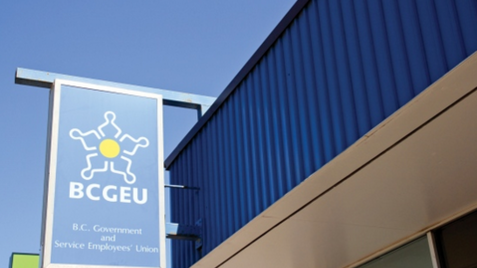 bcgeu_sign