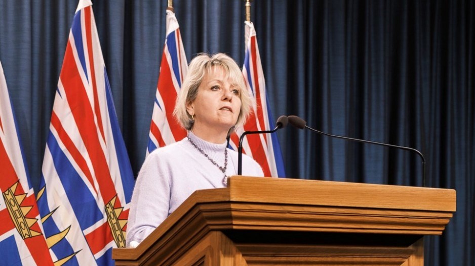 bonnie-henry-podium-blue