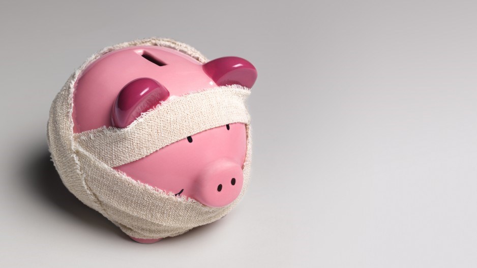 broken-piggy-bank-credit-peterdazeley-theimagebank-gettyimages