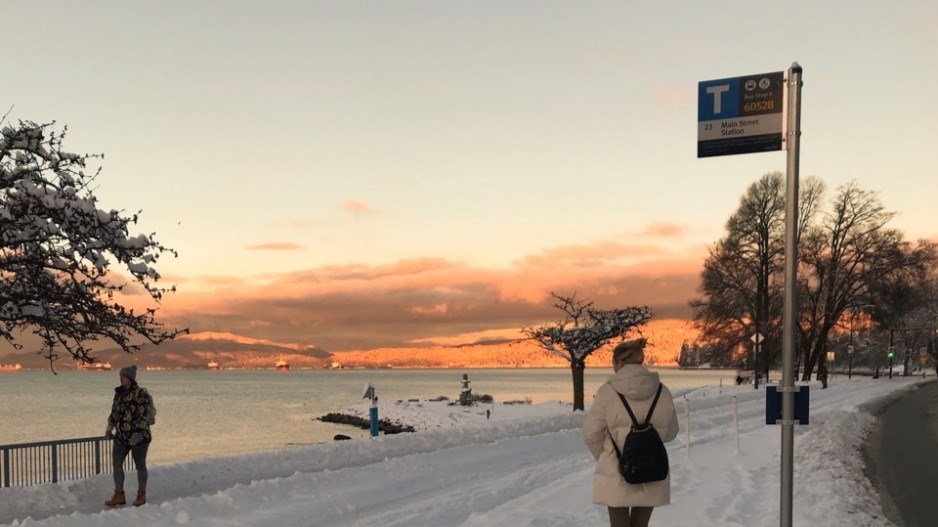 bus-stop-snow-winter-vancouver-bc