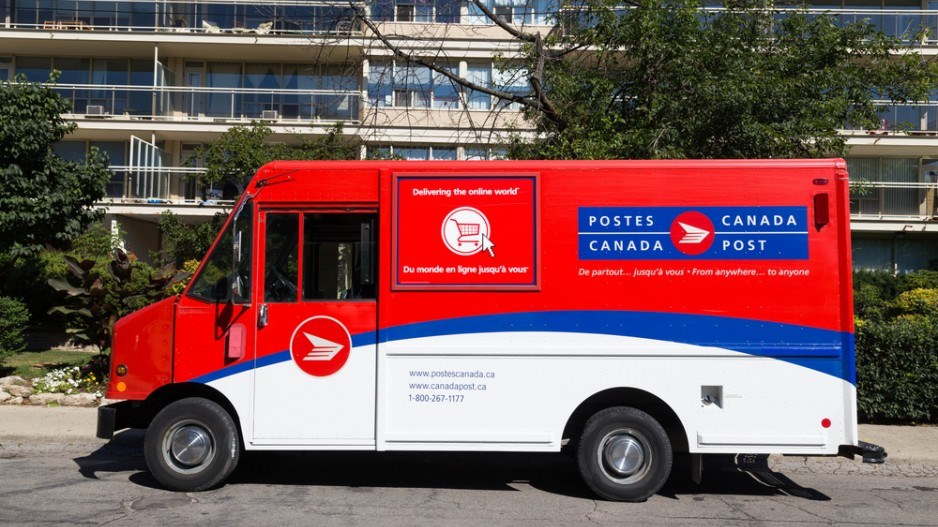 canada_post_van_credit_mikecphoto_shutterstockcom_