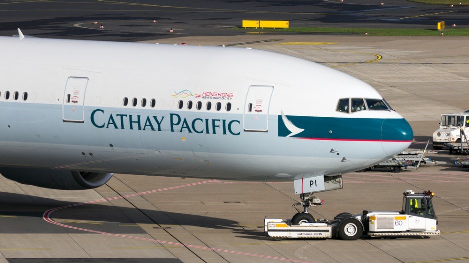 cathay_pacific_boeing_777_shutterstock
