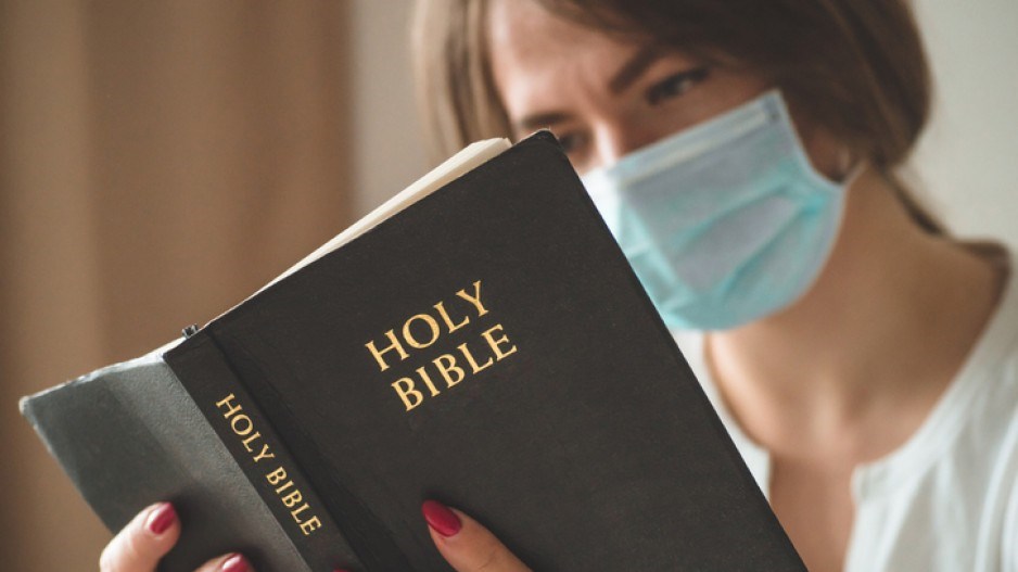 church-pray-gettyimages